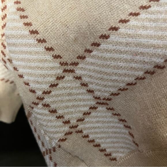 89th & Madison Tan Plaid Sweater Size 2X - Picture 6 of 8